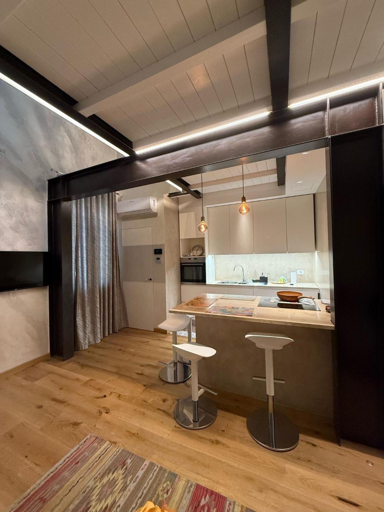 Casa Cialdini 14 Appartamento *